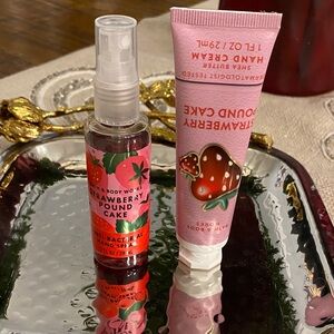 Bath & Body Works Strawberry Pound Cake Hand Care Duo